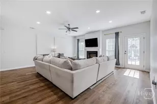 1013 Cheryl St, Savannah, GA 31410 - Photo 11