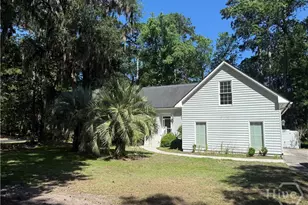 4 Isham Ln, Savannah, GA 31411 - Photo 3