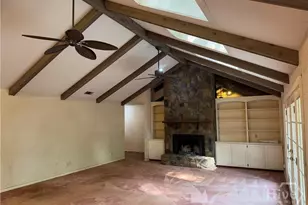 18 Monastery Rd, Savannah, GA 31411 - Photo 11