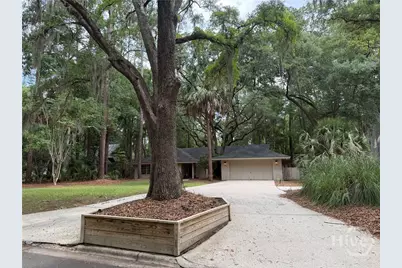 18 Monastery Road, Savannah, GA 31411 - Photo 5