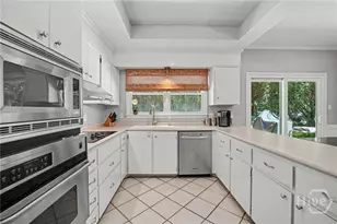7 Fletcher Ln, Savannah, GA 31411 - Photo 23