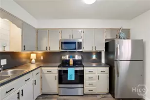 19 Clipper Ct, Savannah, GA 31410 - Photo 7