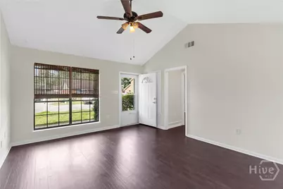 132 Hunt Club Court, Savannah, GA 31406 - Photo 5