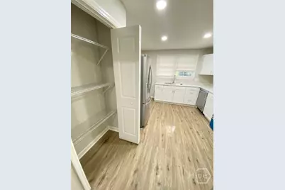 2137 Bolling Street, Savannah, GA 31404 - Photo 7