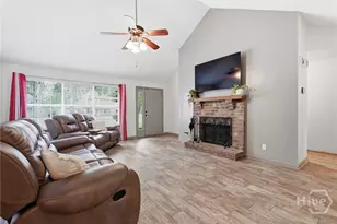 119 E Sagebrush Ln, Savannah, GA 31419 - Photo 5