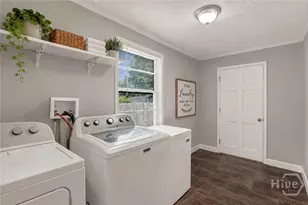 2218 Hanson St, Savannah, GA 31404 - Photo 7