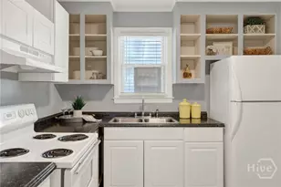 2218 Hanson St, Savannah, GA 31404 - Photo 11