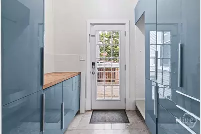120 W 37th Street, Savannah, GA 31401 - Photo 19