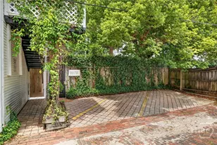 107 E 35th St, Savannah, GA 31401 - Photo 57