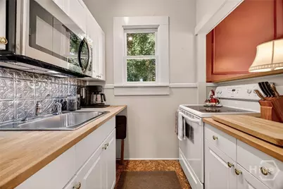 107 E 35th Street, Savannah, GA 31401 - Photo 61