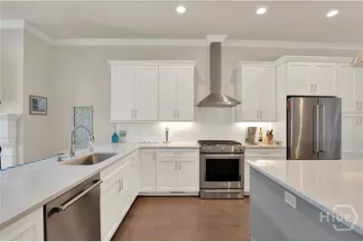 437 Port Street, Savannah, GA 31401 - Photo 19