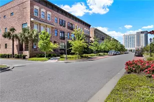437 Port St, Savannah, GA 31401 - Photo 45