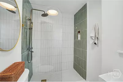 613 E 37th Street, Savannah, GA 31401 - Photo 21
