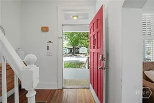 613 E 37th St, Savannah, GA 31401 - Photo 9