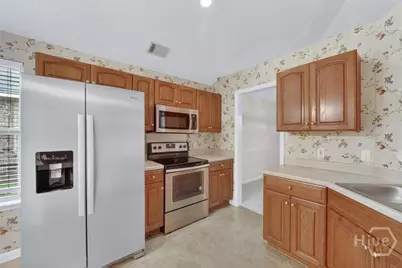 105 Oak Grove Lane, Savannah, GA 31419 - Photo 9