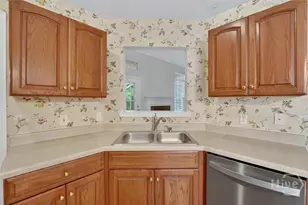 105 Oak Grove Ln, Savannah, GA 31419 - Photo 11