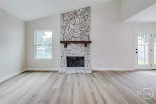 1 E White Hawthorne Dr, Savannah, GA 31419 - Photo 7