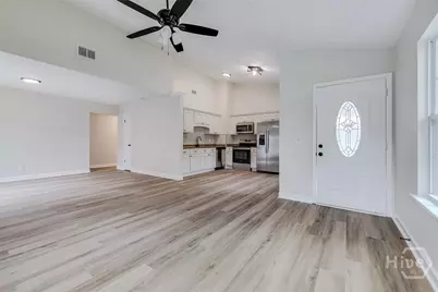 1 E White Hawthorne Drive, Savannah, GA 31419 - Photo 5