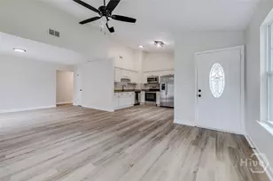 1 E White Hawthorne Dr, Savannah, GA 31419 - Photo 5