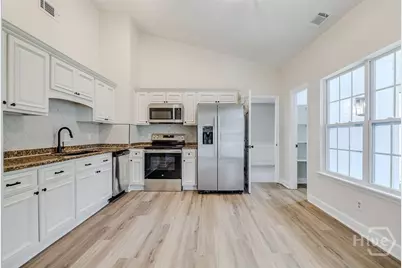 1 E White Hawthorne Drive, Savannah, GA 31419 - Photo 11