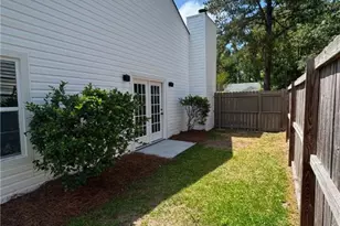 1 E White Hawthorne Dr, Savannah, GA 31419 - Photo 3