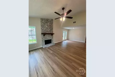 1 E White Hawthorne Drive, Savannah, GA 31419 - Photo 5