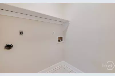 1 E White Hawthorne Drive, Savannah, GA 31419 - Photo 29