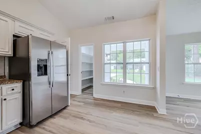 1 E White Hawthorne Drive, Savannah, GA 31419 - Photo 15