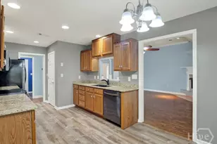 84 Ashley Ct, Richmond Hill, GA 31324 - Photo 17