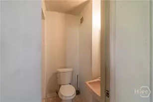 164 Azalea Ave, Savannah, GA 31408 - Photo 21