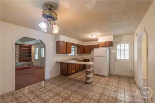 164 Azalea Ave, Savannah, GA 31408 - Photo 7