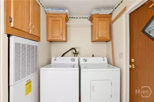 535 E 1st St, Midway, GA 31320 - Photo 21