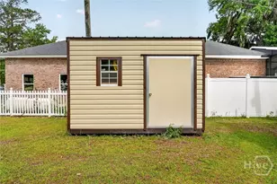 535 E 1st St, Midway, GA 31320 - Photo 3
