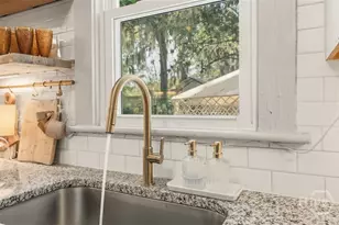2152 Vermont Ave, Savannah, GA 31404 - Photo 13