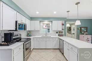 206 Salisbury Rd, Savannah, GA 31410 - Photo 11