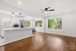 117 E 63rd St, Savannah, GA 31405 - Photo 9