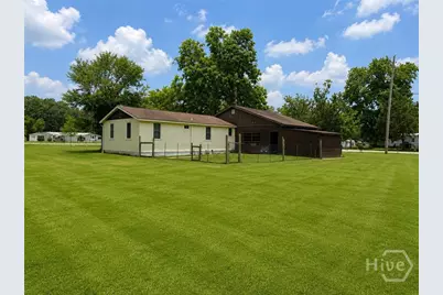 302 Chevis, Savannah, GA 31419 - Photo 3