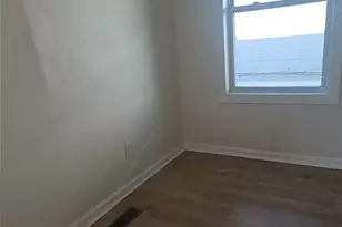 14 W 54th St, Savannah, GA 31405 - Photo 5