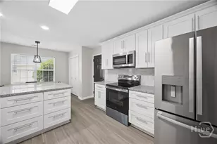 164 Druid Cir, Savannah, GA 31410 - Photo 17