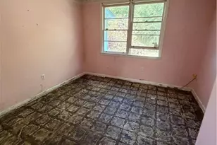 25 Catherine Cir, Savannah, GA 31406 - Photo 13