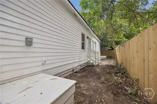 2203 Harden St, Savannah, GA 31415 - Photo 17