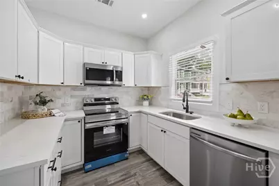 2203 Harden Street, Savannah, GA 31415 - Photo 9