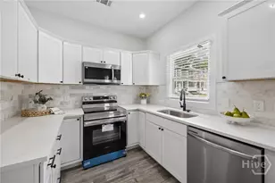 2203 Harden St, Savannah, GA 31415 - Photo 9