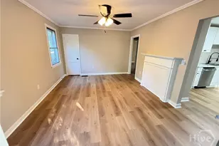 2224 Greenwood St, Savannah, GA 31404 - Photo 7