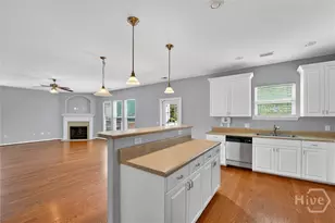 8 Cockle Shell Rd, Savannah, GA 31419 - Photo 17