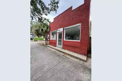 219 E Henry Street, Savannah, GA 31401 - Photo 1