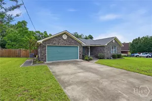 388 Meloney Dr, Hinesville, GA 31313 - Photo 3