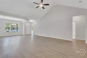 722 Highland Cir, Richmond Hill, GA 31324 - Photo 7