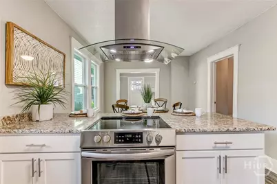 513 E 36th Street, Savannah, GA 31401 - Photo 13