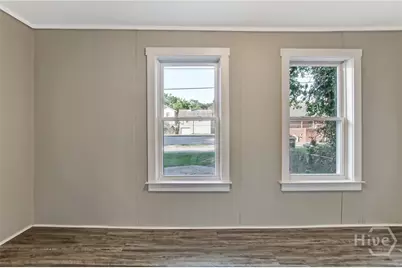 513 E 36th Street, Savannah, GA 31401 - Photo 31